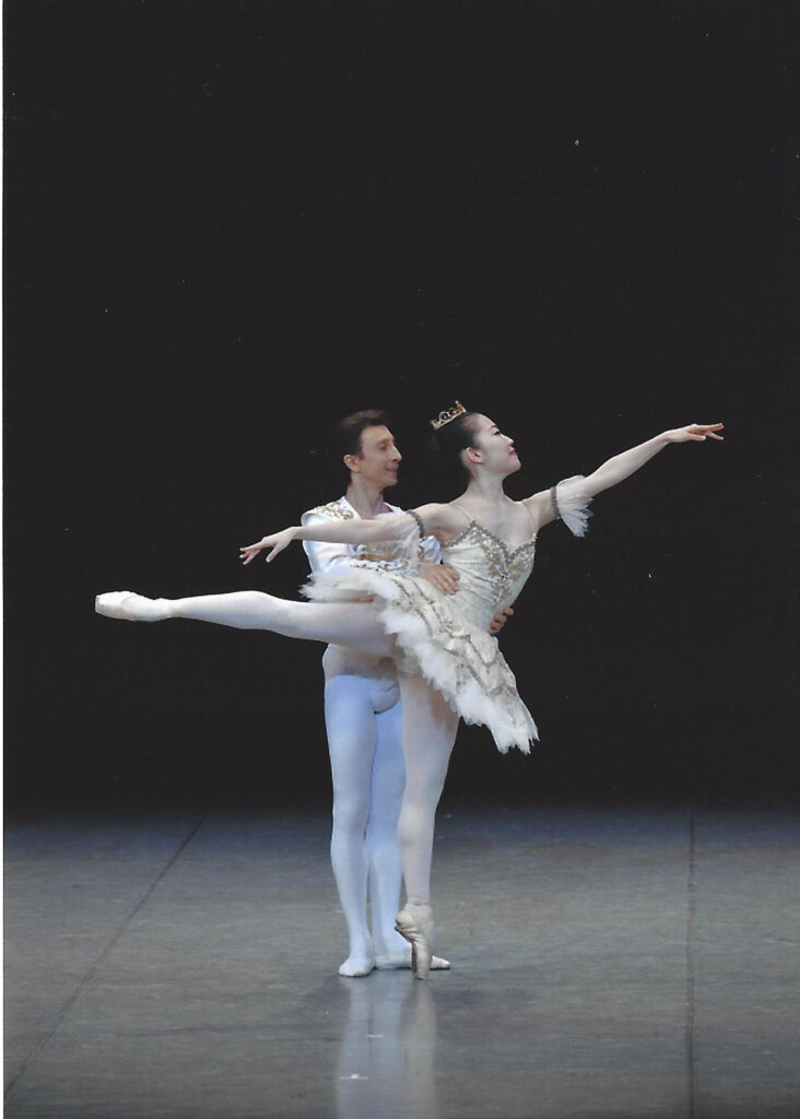 相模原のバレエ教室　野沢きよみバレエスタジオ発表会よりーコッペリアパドドゥ