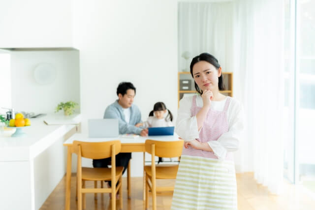 不安な時判断するママの表情